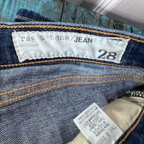 Rag & Bone | Skinny Jeans in Chester Wash Size 28 - Picture 6 of 8